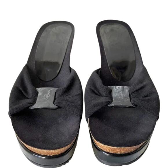 Donald J Pliner Shoes - Donald J Pliner Slip-On Wedge Heel Sandals in Black Size 7.5 M